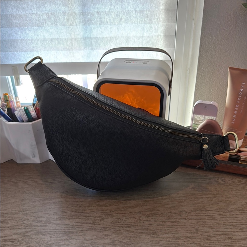 Andar Tatum Bag - Black Togo